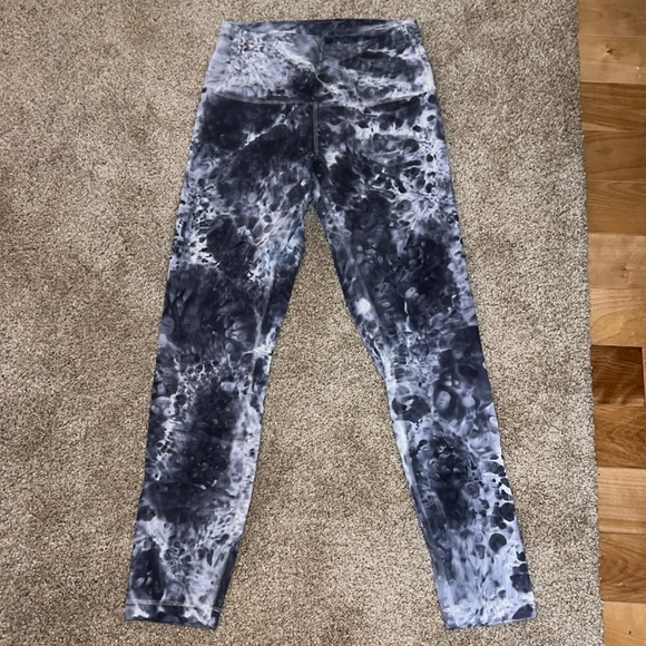 lululemon athletica Pants - Lululemon leggings